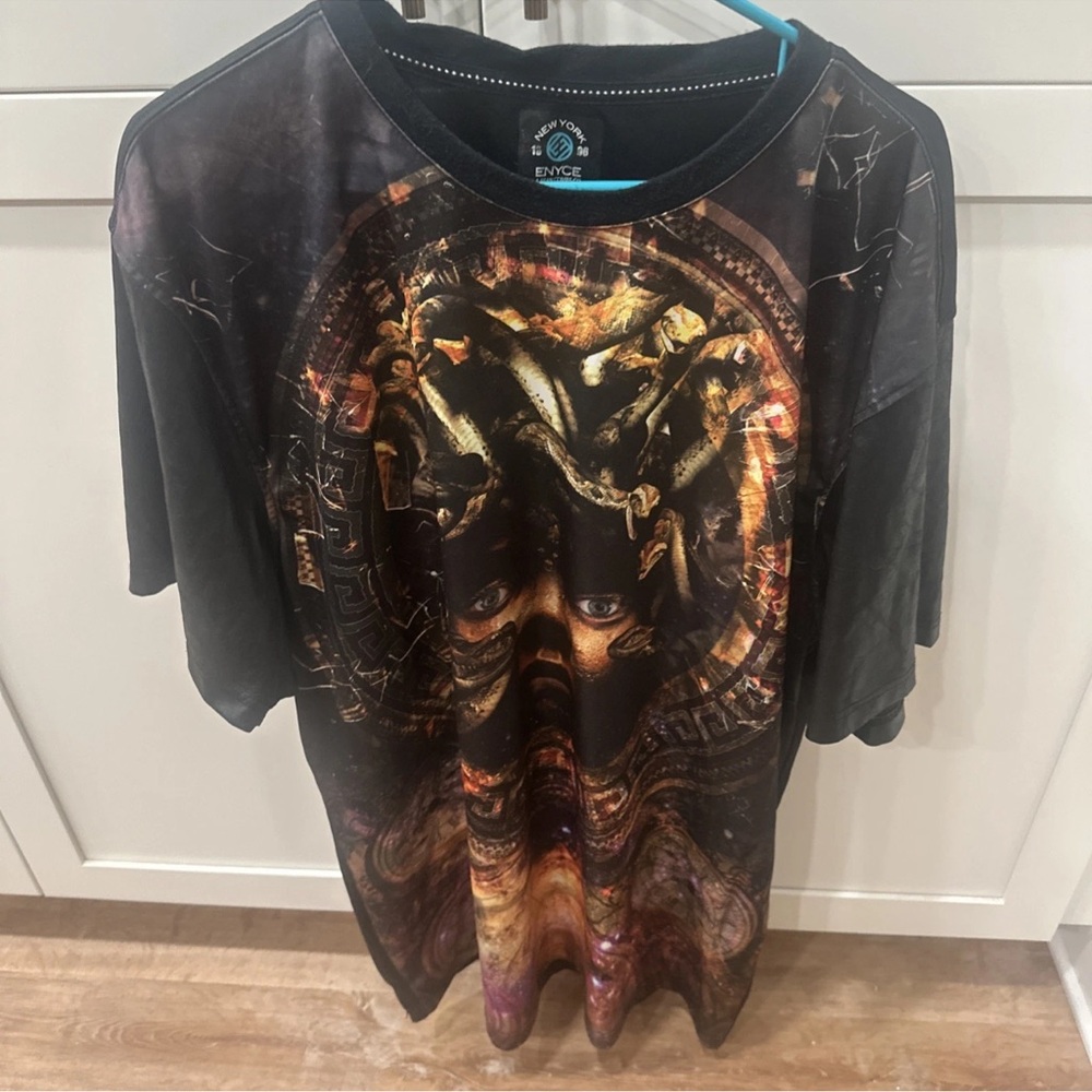Vintage 1996 Enyce Medusa Shirt Size 4XL Black/Colorful Faux Leather Sleeves